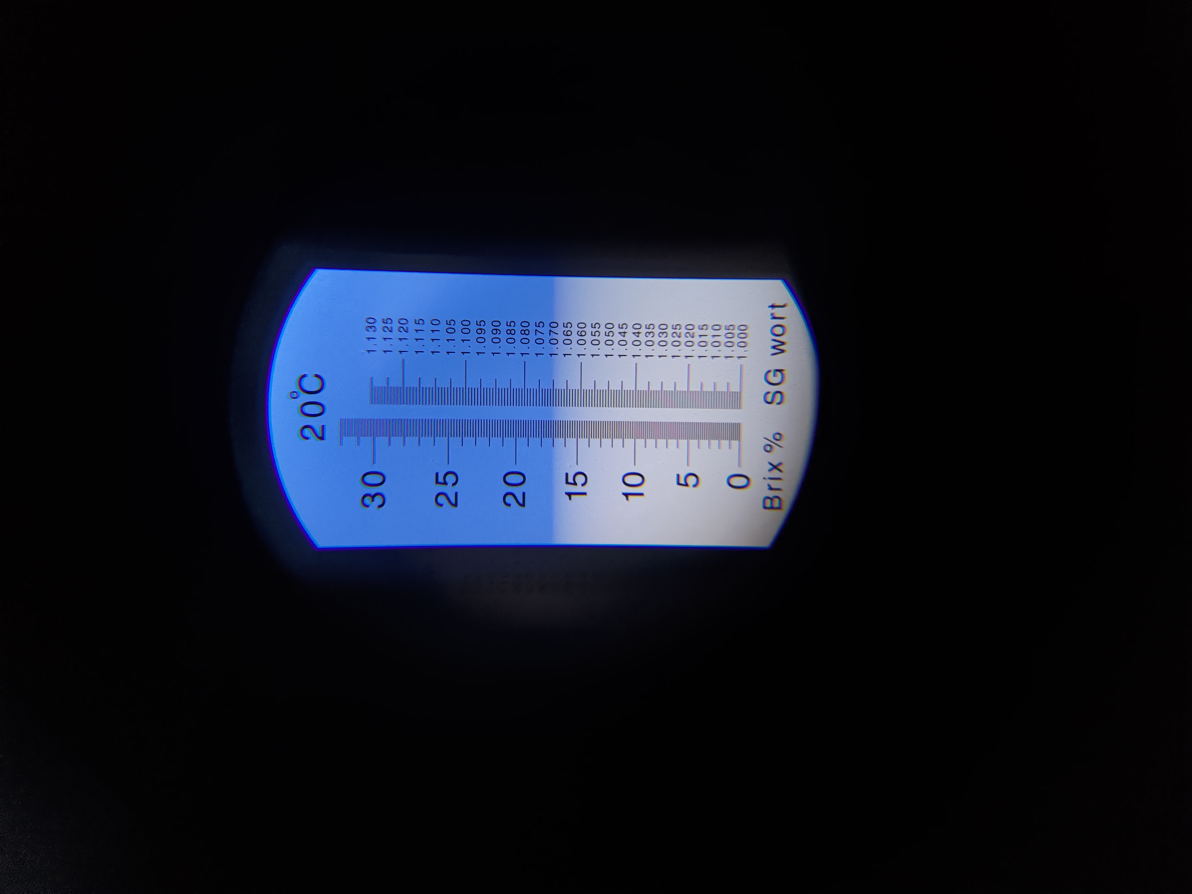 Het soortelijk gewicht meten met de refractometer